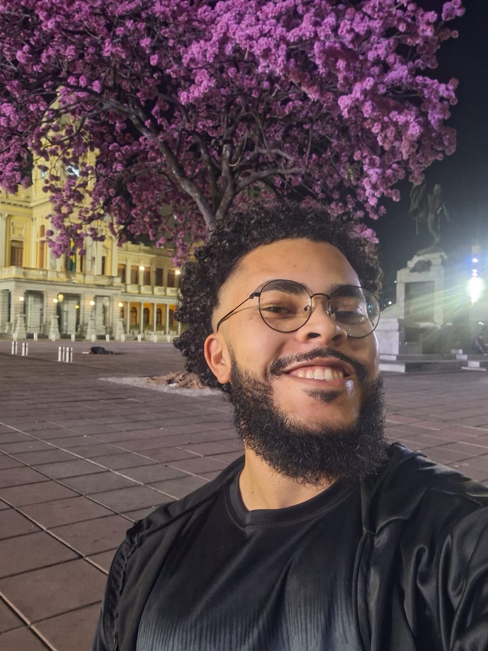 Descrição da foto:
                        
                        Fim da foto.